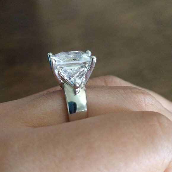 CZ Statement Band size 8 - Picture 4 of 6